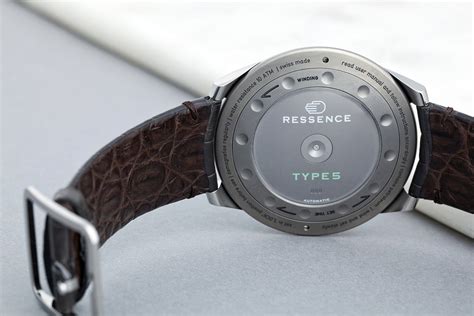 ressence 錶